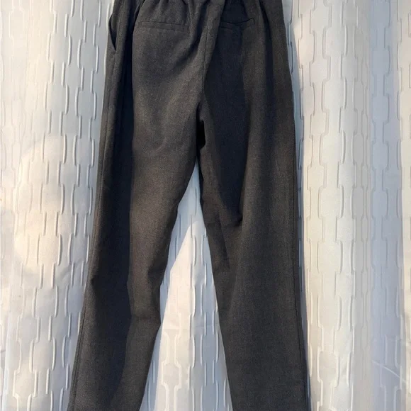 Women’s Banana Republic Hayden Tapered Pant in Heathered Charcoal- Size 2 - Picture 15 of 15